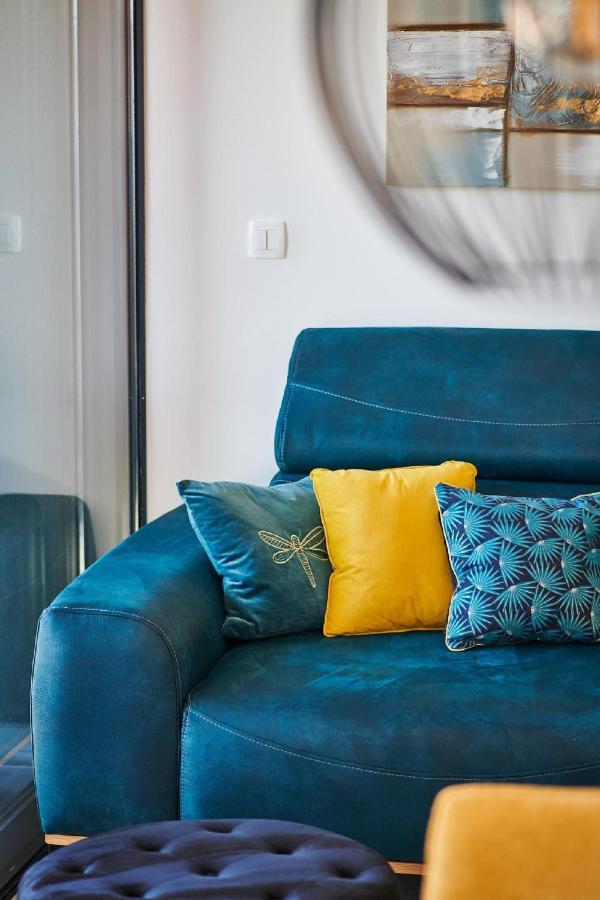 Apartment Skyline ซัฟทัท ภายนอก รูปภาพ
