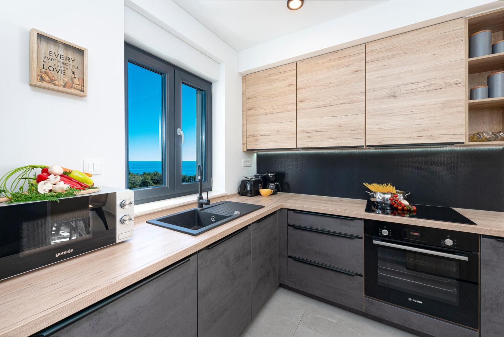 Apartment Skyline ซัฟทัท ภายนอก รูปภาพ